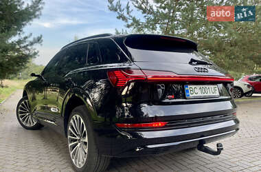Внедорожник / Кроссовер Audi e-tron 2019 в 