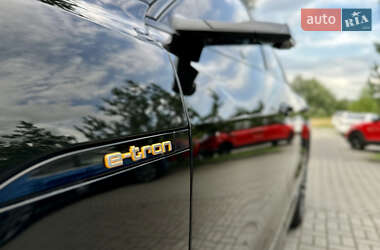 Внедорожник / Кроссовер Audi e-tron 2019 в 