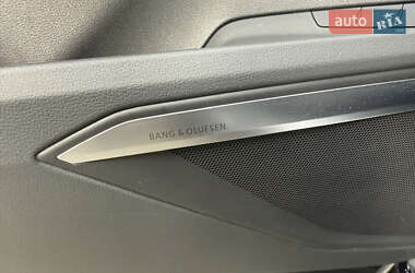 Позашляховик / Кросовер Audi e-tron 2019 в Києві