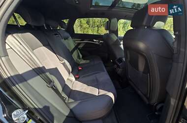 Внедорожник / Кроссовер Audi e-tron 2021 в 