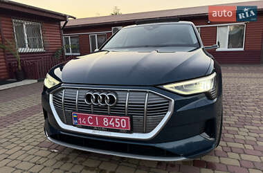 Внедорожник / Кроссовер Audi e-tron 2020 в 