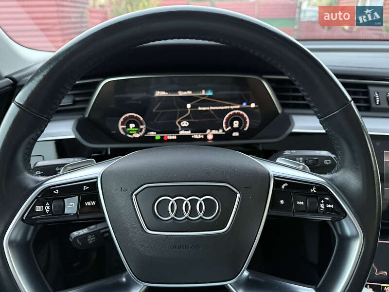Позашляховик / Кросовер Audi e-tron 2020 в Хмельницькому