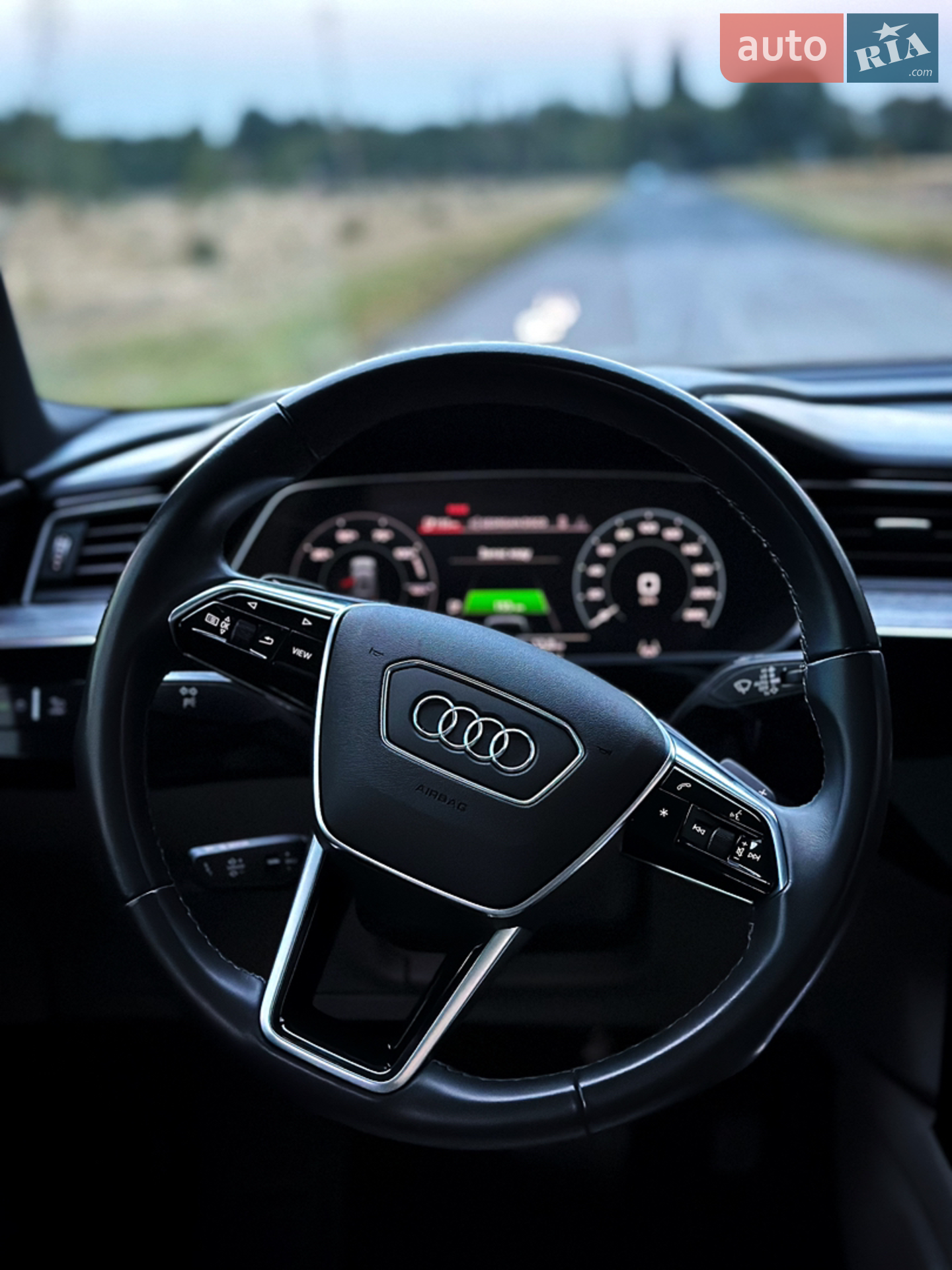 2022 Audi e-tron - мініатюра 27
