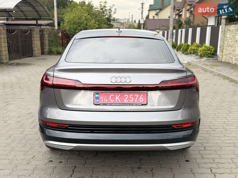 Позашляховик / Кросовер Audi e-tron 2023 в Хмельницькому