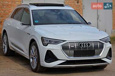 Внедорожник / Кроссовер Audi e-tron 2022 в Житомире