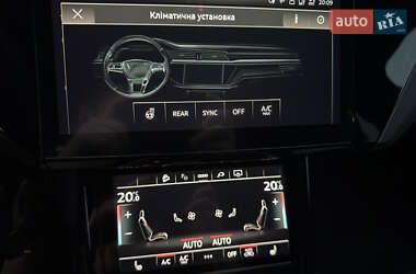 Внедорожник / Кроссовер Audi e-tron 2023 в 