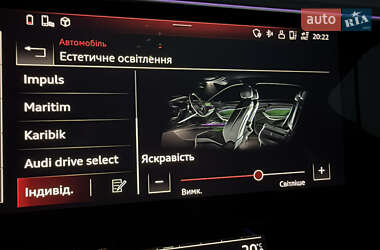 Внедорожник / Кроссовер Audi e-tron 2023 в 