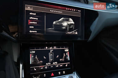 Внедорожник / Кроссовер Audi e-tron 2019 в 