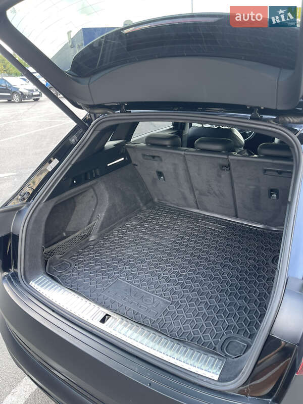 Внедорожник / Кроссовер Audi e-tron 2019 в Львове