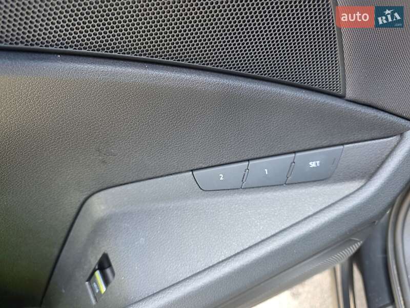 Внедорожник / Кроссовер Audi e-tron 2022 в Виннице