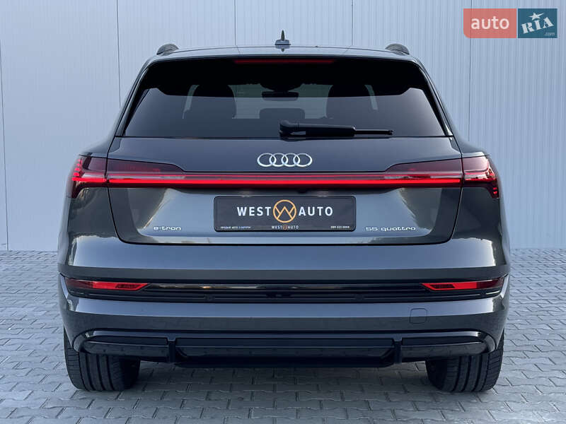 Позашляховик / Кросовер Audi e-tron 2021 в Мукачевому