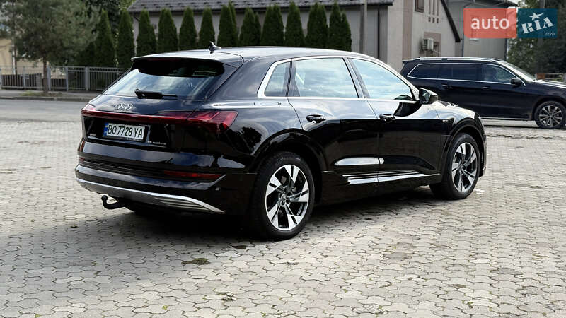 Внедорожник / Кроссовер Audi e-tron 2020 в Тернополе