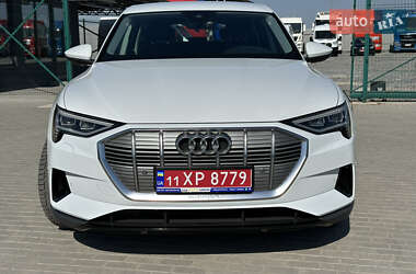 Внедорожник / Кроссовер Audi e-tron 2020 в 