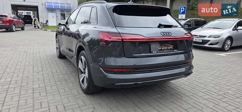 Позашляховик / Кросовер Audi e-tron 2020 в Тернополі