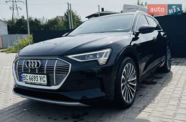 Позашляховик / Кросовер Audi e-tron 2019 в 