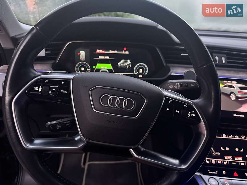 Внедорожник / Кроссовер Audi e-tron 2019 в Львове