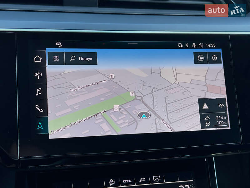 Позашляховик / Кросовер Audi e-tron 2022 в Луцьку