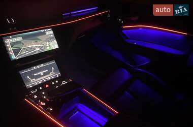 Внедорожник / Кроссовер Audi e-tron 2022 в 