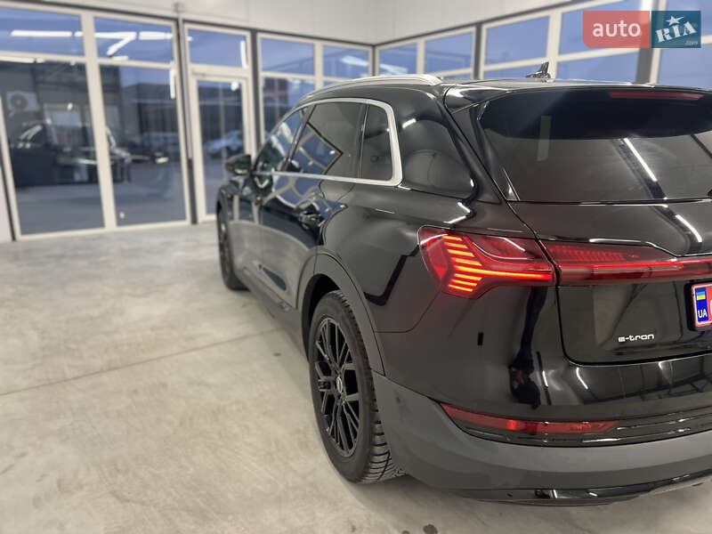 Позашляховик / Кросовер Audi e-tron 2020 в Львові