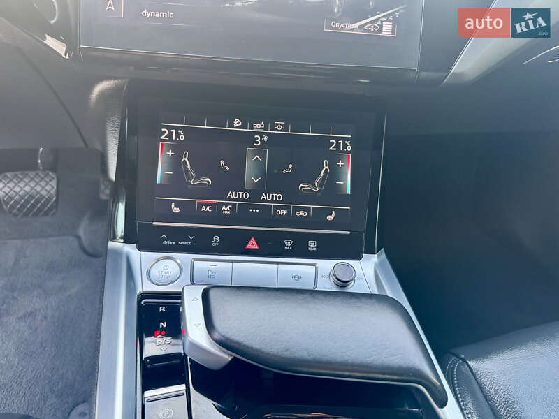 Внедорожник / Кроссовер Audi e-tron 2020 в Ивано-Франковске