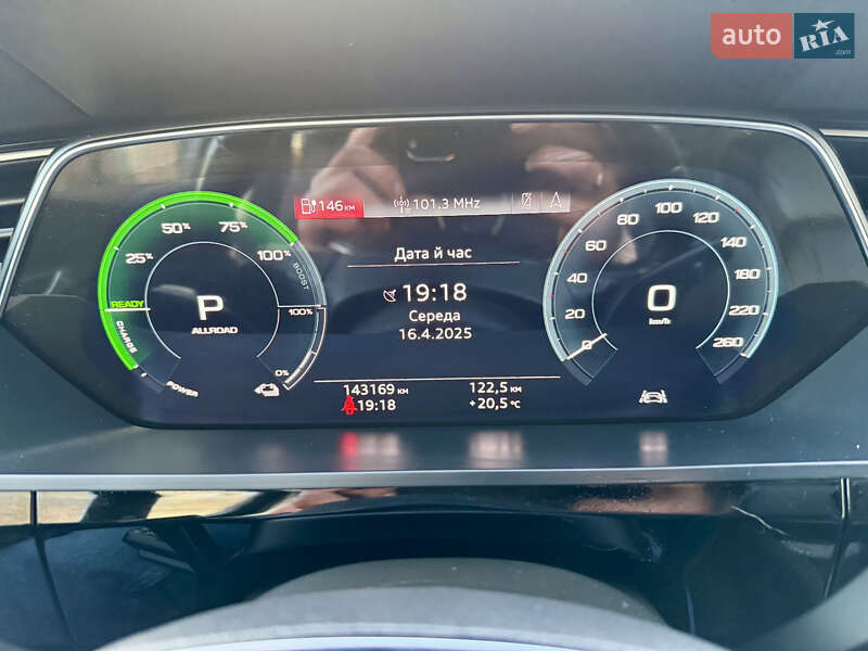 Внедорожник / Кроссовер Audi e-tron 2020 в Ивано-Франковске