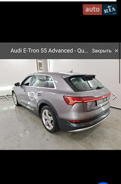 Внедорожник / Кроссовер Audi e-tron 2020 в 