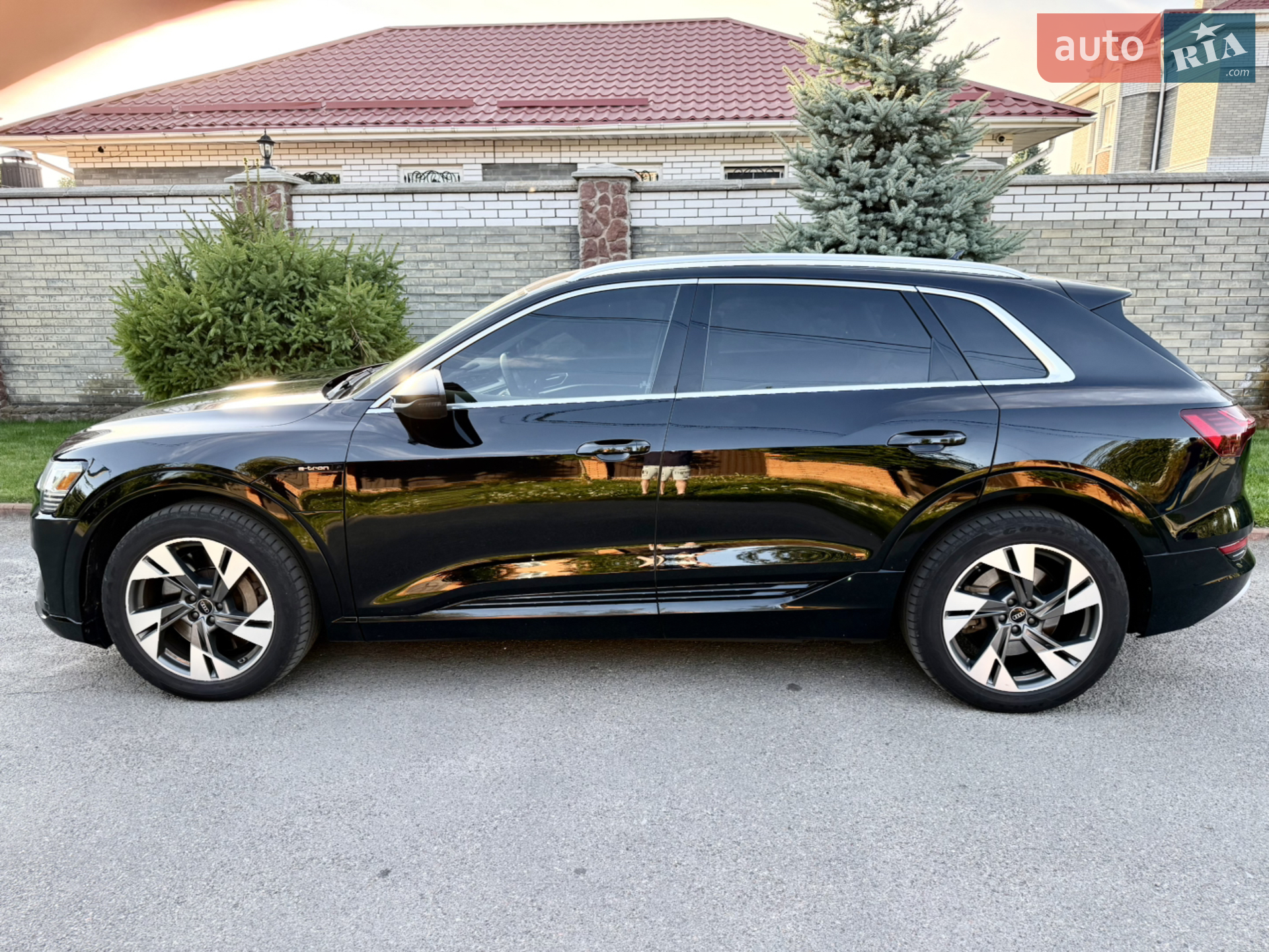 2021 Audi e-tron - мініатюра 15