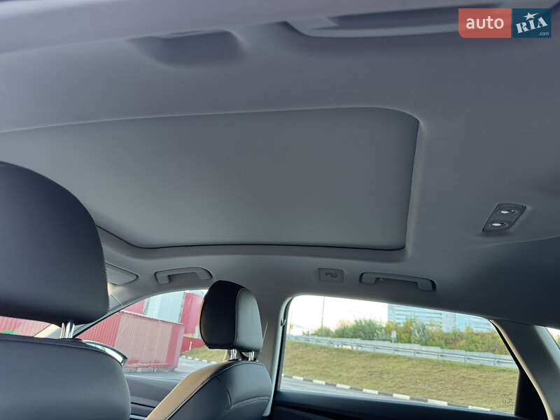 Внедорожник / Кроссовер Audi e-tron 2020 в Киеве фото 40 Внедорожник / Кроссовер Audi e-tron 2020 в Киеве