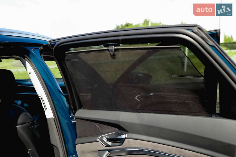 Позашляховик / Кросовер Audi e-tron 2019 в Вінниці