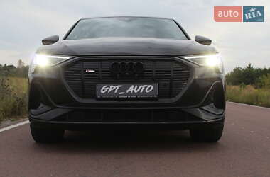 Внедорожник / Кроссовер Audi e-tron 2023 в 