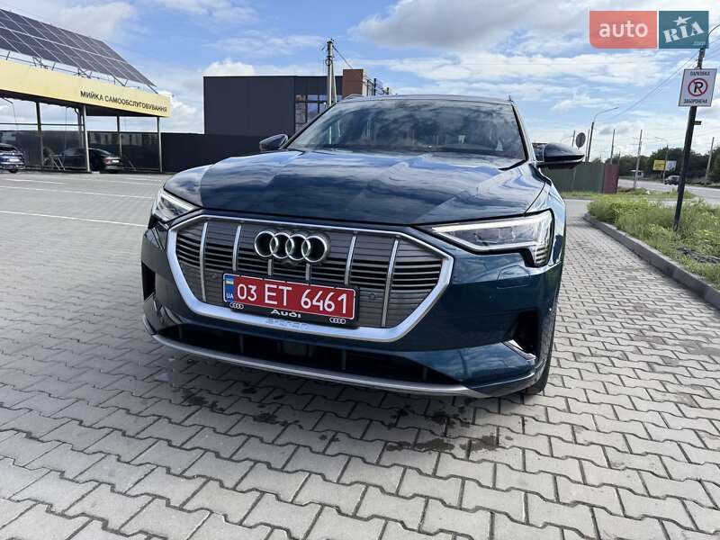Позашляховик / Кросовер Audi e-tron 2019 в Луцьку