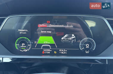 Внедорожник / Кроссовер Audi e-tron 2020 в 