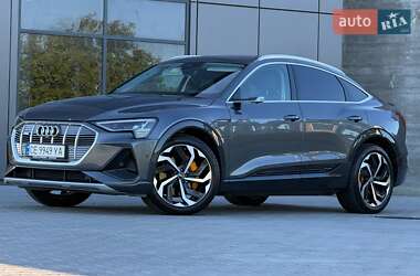 Внедорожник / Кроссовер Audi e-tron 2020 в 