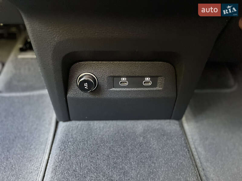 Позашляховик / Кросовер Audi e-tron 2023 в Львові
