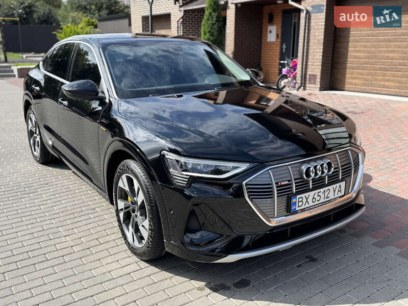 Внедорожник / Кроссовер Audi e-tron 2021 в Хмельницком