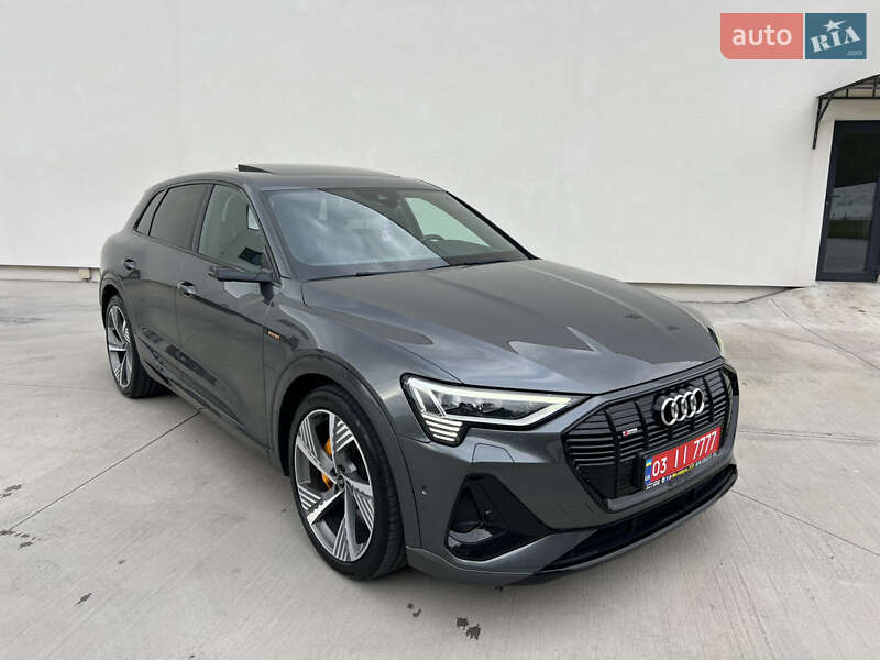 Позашляховик / Кросовер Audi e-tron 2021 в Луцьку