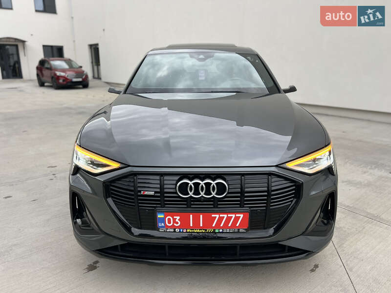 Позашляховик / Кросовер Audi e-tron 2021 в Луцьку