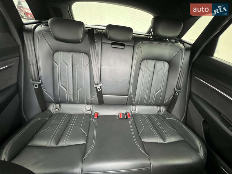 Позашляховик / Кросовер Audi e-tron 2021 в Луцьку