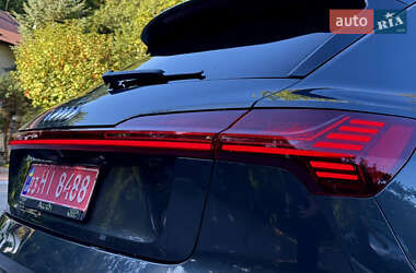 Внедорожник / Кроссовер Audi e-tron 2019 в 