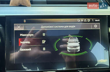 Позашляховик / Кросовер Audi e-tron 2020 в 