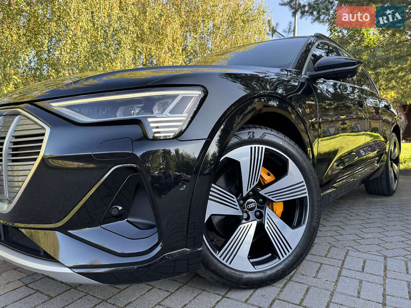 Позашляховик / Кросовер Audi e-tron 2020 в Дрогобичі