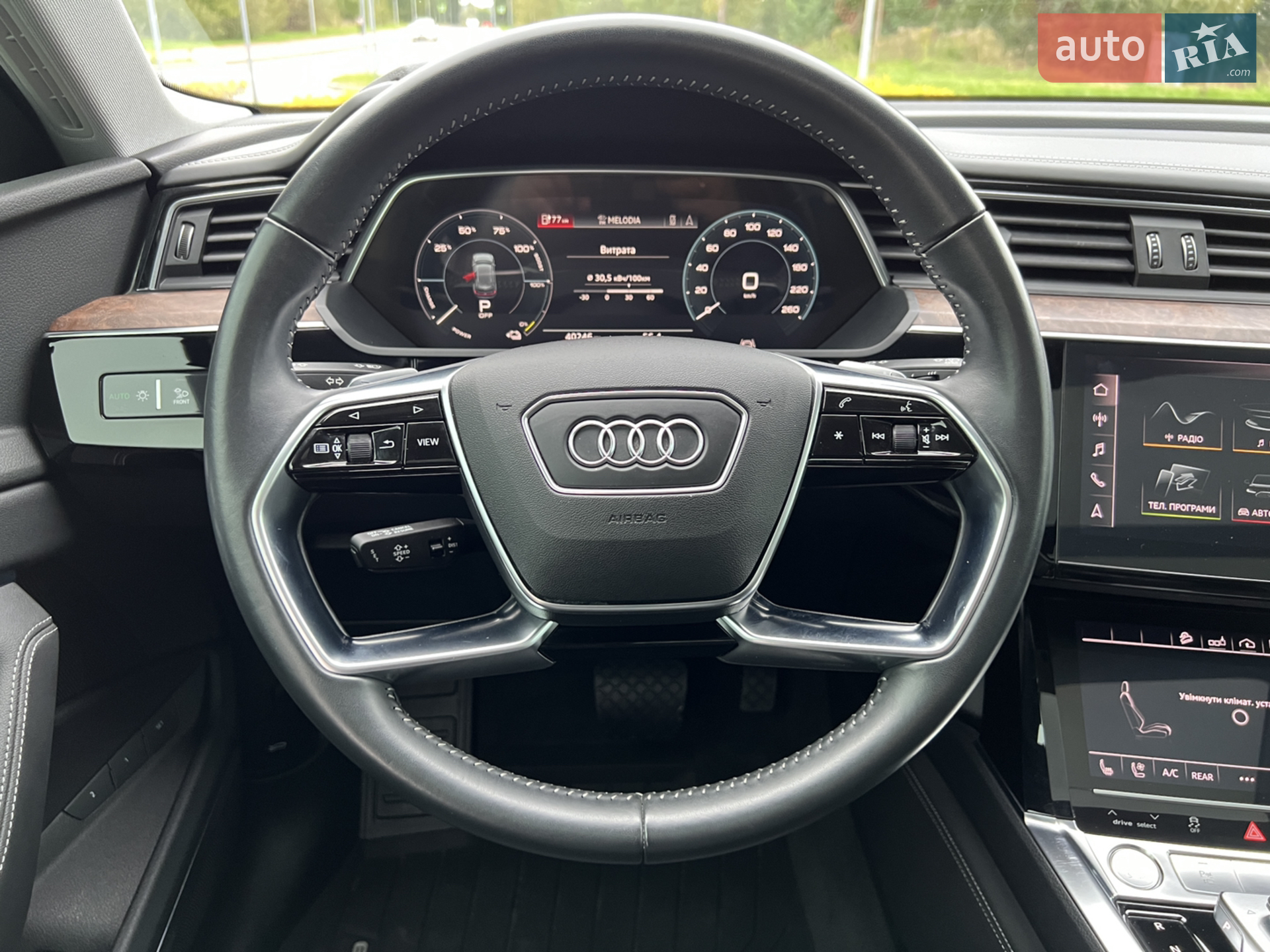 2019 Audi e-tron - мініатюра 10