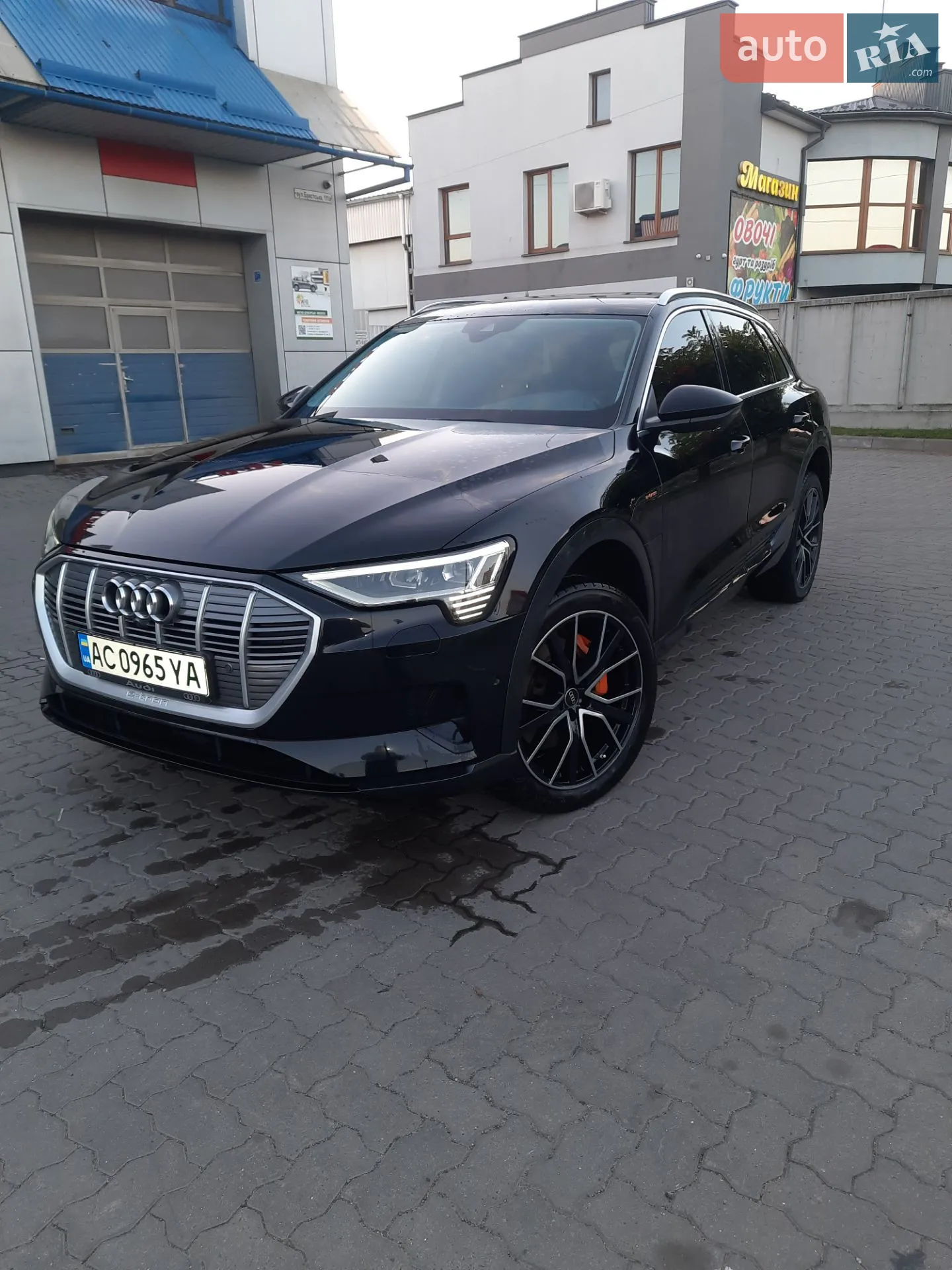 2020 Audi e-tron - мініатюра 13
