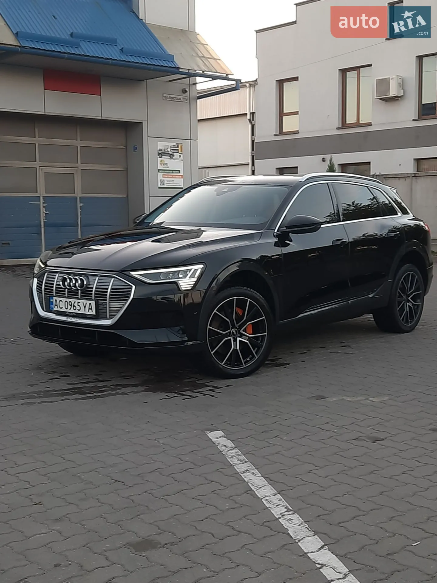 2020 Audi e-tron - мініатюра 15
