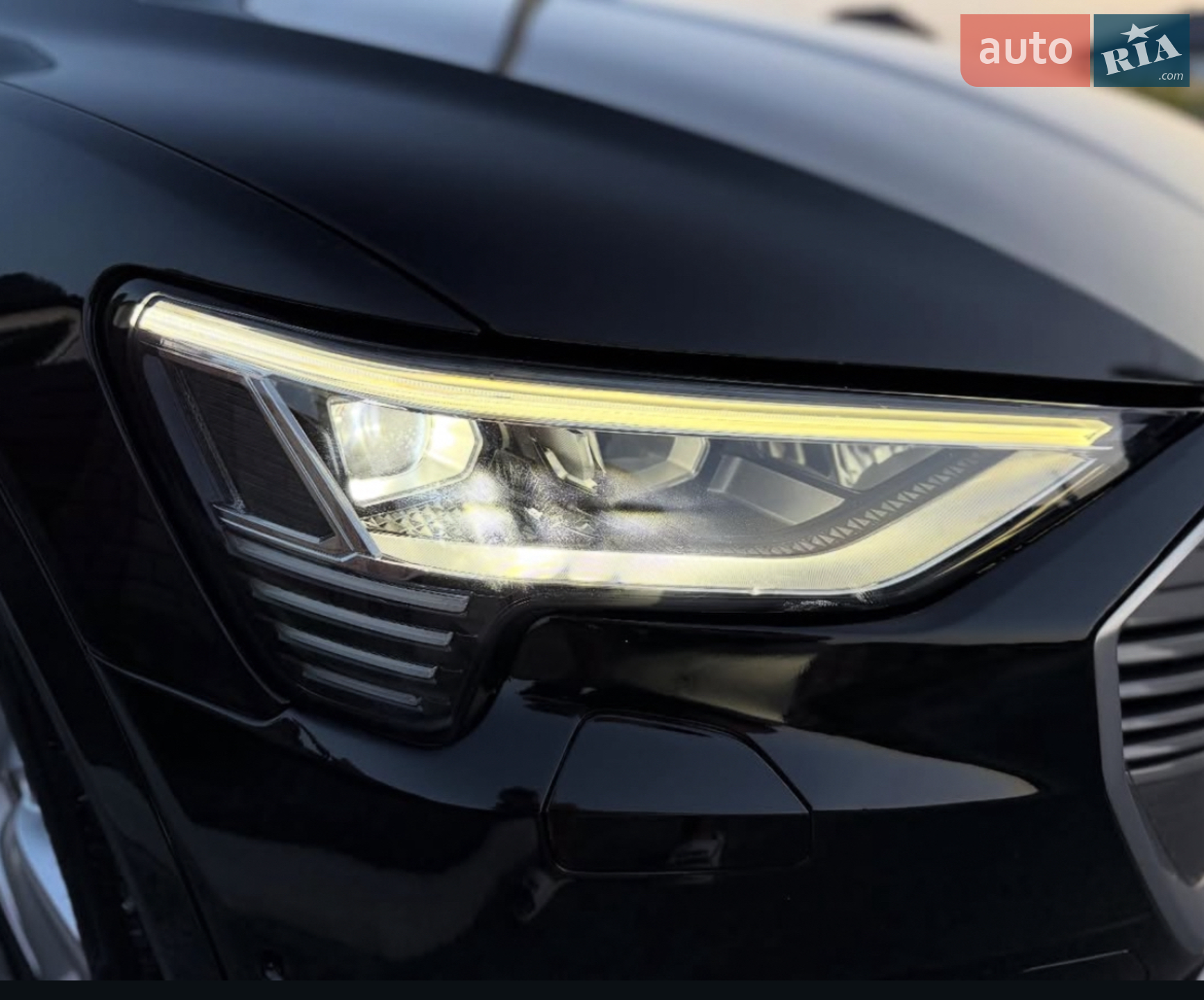2019 Audi e-tron - мініатюра 8