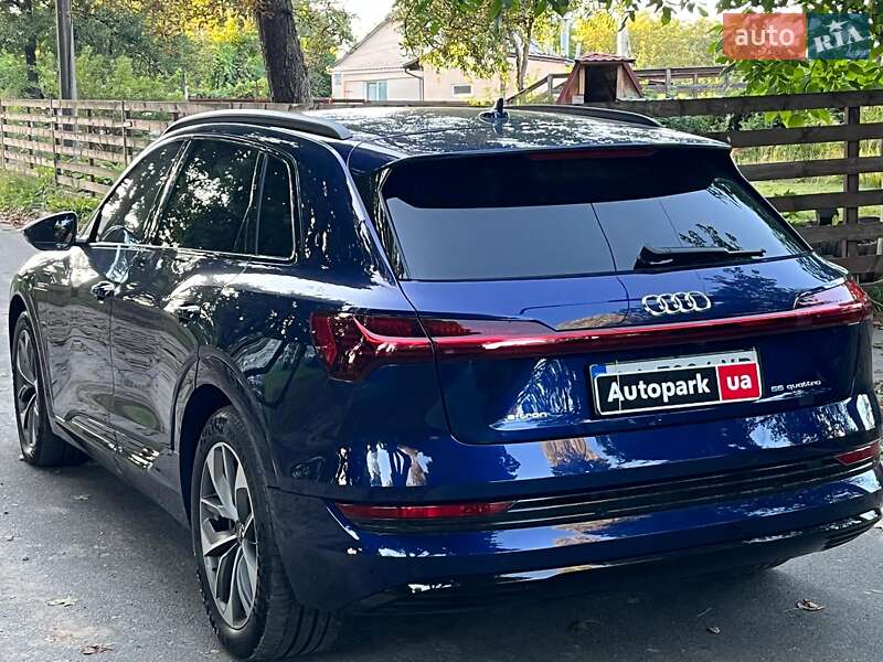 Внедорожник / Кроссовер Audi e-tron 2021 в Киеве фото 10 Внедорожник / Кроссовер Audi e-tron 2021 в Киеве