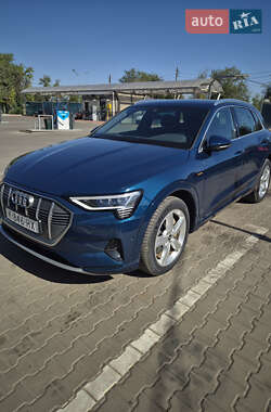 Внедорожник / Кроссовер Audi e-tron 2020 в Кривом Роге