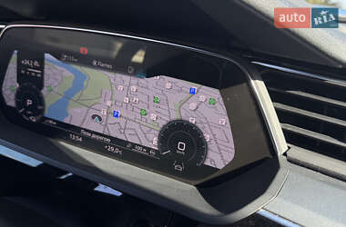 Позашляховик / Кросовер Audi e-tron 2020 в 