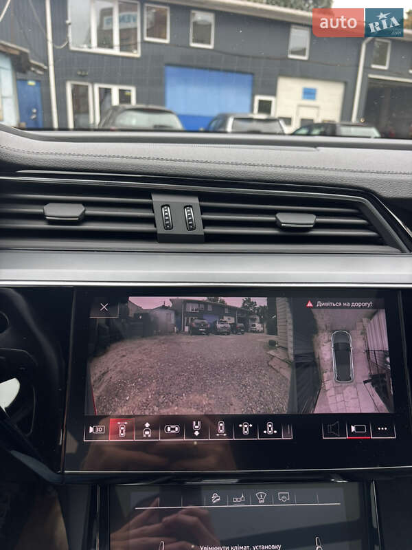 Внедорожник / Кроссовер Audi e-tron 2019 в Черкассах фото 34 Внедорожник / Кроссовер Audi e-tron 2019 в Черкассах