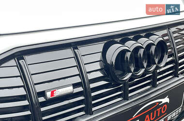 Внедорожник / Кроссовер Audi e-tron 2022 в 